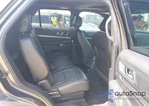 2017 Ford Explorer Sport z USA, uszkodzony, nr VIN 1FM5K8GTXHGC16628